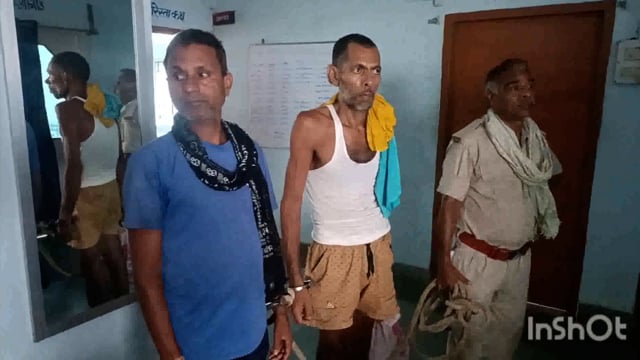 सूरजगढ़ा-दो वारंटी को सूरजगढ़ा पुलिस के द्वारा गिरफ्तार कर पुलिस हिरासत में भेजा गया लखीसराय न्यायालय