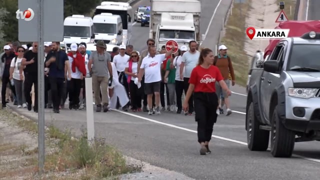 Özcan “Kimse Bu Partide Etnik Alt Kimlik Milliyetçiliği Yapamaz”