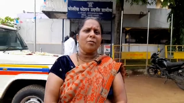 नागलगाव येथील शेतीची वाटणी दिली नाही म्हणून बहिणीने केला भावावर गुन्हा दाखल