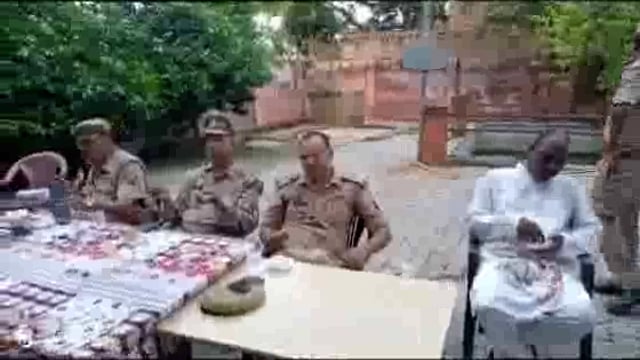 अग्नि सचेतक बन 94 युवा आग की घटनाओं पर लगायेंगे लगाम
फायर स्टेशन संग्रामगढ़ मे सात दिवसीय अग्नि सचेतक प्रशिक्षण पूर्ण, प्रमाण पत्र दिये