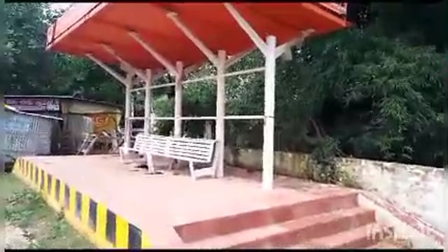 भ्रष्टाचार की भेंट चढ़ गया हाल ही में बनाया गया जयप्रभा ग्राम स्थित बस अड्डा