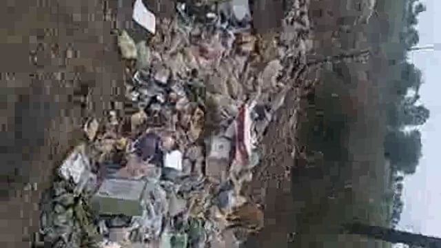 चौरावर रोड़ पर कचड़े का ढैर बना रहस्यमय, कौन फैककर चला जाता है पता नहीं