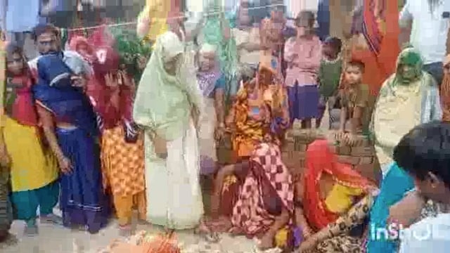 माट थाना क्षेत्र के एक गांव में किशोर यमुना नदी में नहाते समय डूबा हुई मौत मौके पर पहुंचे प्रशासनिक अधिकारी