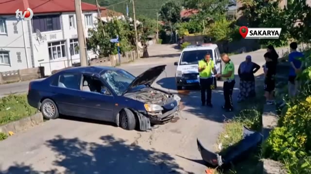 Kontrolden Çıkan Otomobil Refüje Çarparak Takla Attı 1 Yaralı