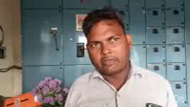 घटने लगा यमुना का जलस्तर गोकुल बैराज में अभी भी खतरे के निशान से ऊपर बह रही है यमुना सभी अधिकारियों की नजर बैराज पर