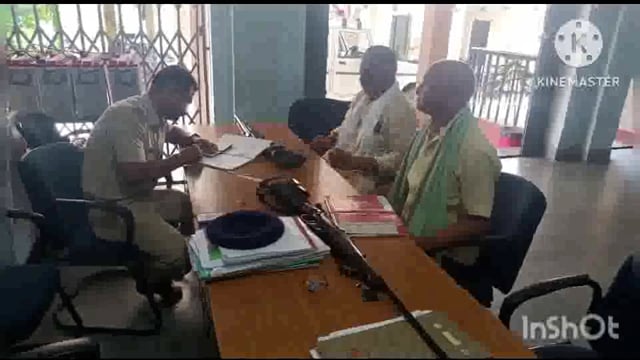 सूरजगढ़ा-आदर्श थाना सूरजगढ़ा में आर्म्स का सत्यापन किया जा रहा है जिसमें आज 22 आर्म्स का सत्यापन किया गया है