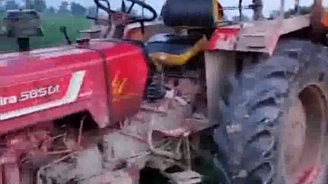 हरनौल पुल के समीप एक गोवंश कुएं में गिरा रेस्क्यू करके बड़ी मशक्कत के बाद पुलिस व फायर ब्रिगेड ने बाहर निकाला