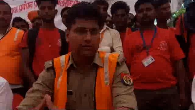 बलरामपुर: एसडीआरएफ व पुलिस की संयुक्त टीम ने बाढ़ बचाव को लेकर किया मॉक ड्रिल सुनिए क्या कहते हैं एसपी।