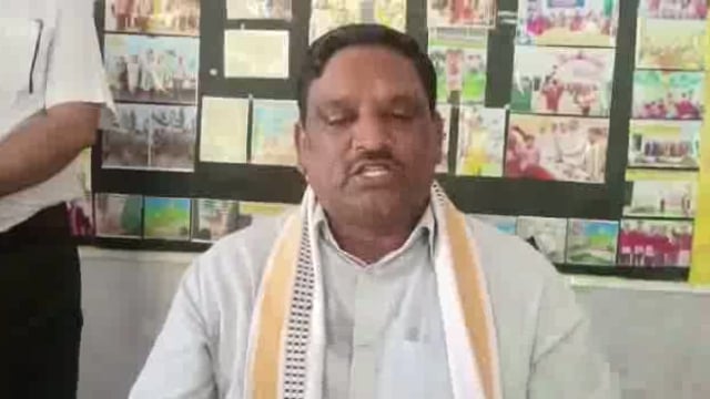 बलरामपुर 1लाख 75हजार बच्चों के खाते में पंहुचा ड्रेस का पैसा सुनिए क्या कुछ कहते हैं सदर विधायक।