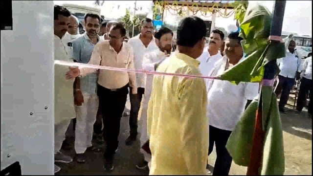 पूर्व केंद्रीय मंत्री जयप्रकाश नारायण यादव ने कौशल्या फ्यूल्स का किया उद्घाटन, 
जनताओं का उमड़ा सैलाब