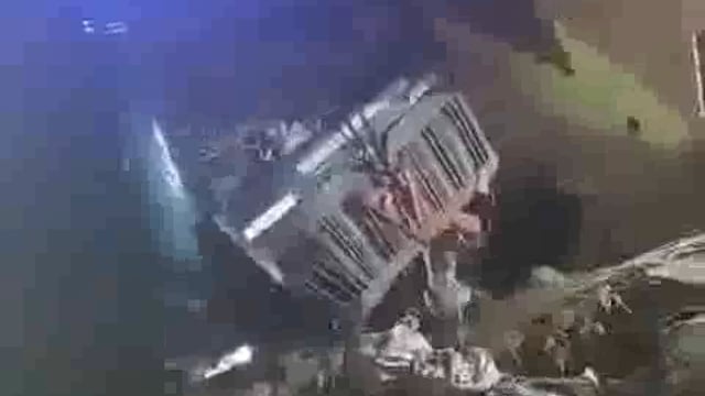 अनियंत्रित ट्रक घर में घुसने से दो की मौत, एक गंभीर घायल
मौके पर एएसपी सीओ एसएचओ पहुँचे