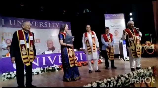 संस्कृति विश्वविद्यालय के चौथे दीक्षांत समारोह मे मुख्यअतिथि उत्तर प्रदेश की राज्यपाल आनंदीबेन पटेल पहुची