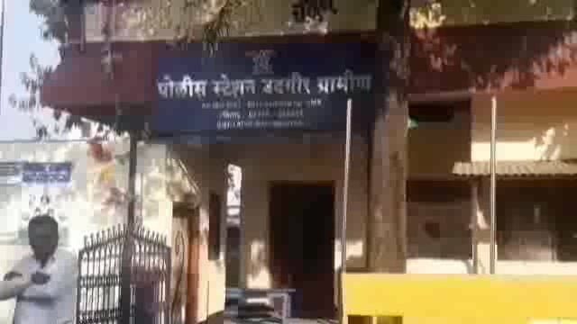 कौळखेड रोडवर प्लॉटमध्ये लोखंडी पाईप का रोवता असी विचारणा केली असता मारहाण,पोलिसांत गुन्हा दाखल