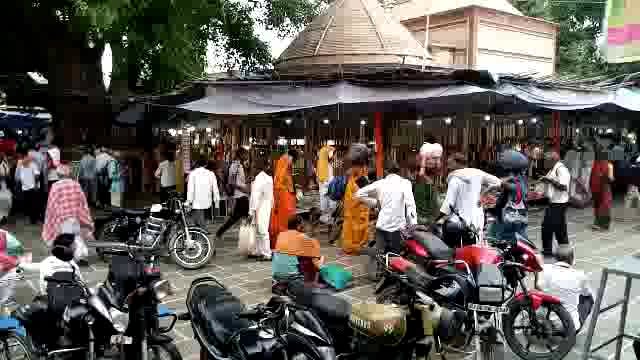 पुरुषोत्तम मास में ब्रज मंडल में उमड़ा श्रद्धा, भक्ति एवं आस्था का सैलाब: राधे राधे के जयघोष के साथ नाचते गाते श्रद्धालु