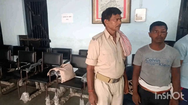 सूरजगढ़ थाना पुलिस के द्वारा चंदन पुरा गांव से एक आरोपी को मारपीट के मामले में गिरफ्तार कर भेजा गया लखीसराय जेल 