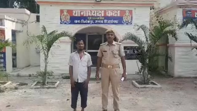 मारपीट के एक आरोपी अभियुक्त को मोहल्ला रंगरेज बिस्कोहर से त्रिलोकपुर पुलिस ने किया गिरफ्तार भेजा न्यायालय