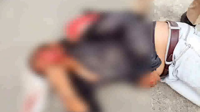 महादेव गजपुर कमसार के बीच तेज रफ्तार अनियंत्रित बाइक सवार गिरे दोनों को आई गंभीर चोटें