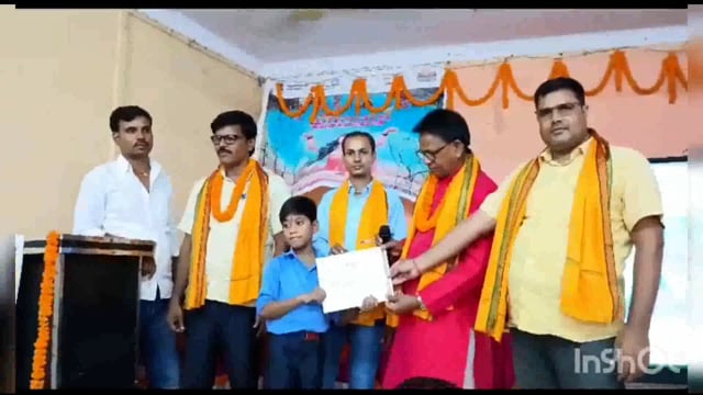 लखीसराय शहर के रानी सती मंदिर परिसर में संस्कार भारती  के द्वारा देश भक्ति गीत चित्रकला भाषण कविता का हुआ आयोजन