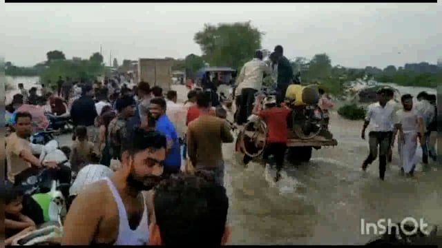 यमुना में स्नान करने गया किशोर डूबा पुलिस और गोताखोरों की तलाश जारी