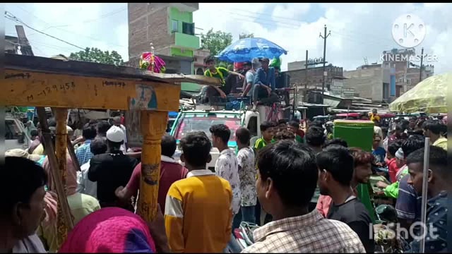 सूरजगढ़ा-मोहर्रम पर्व को लेकर सूरजगढ़ा बाजार में कई गांव से आकर सिफल को बाजार में घुमाया गया