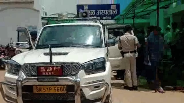 बांका'जेरुआ में विद्युत की चपेट में आने से ताजिया जुलूस में शामिल से 11 व्यक्ति झुलसे प्रशासनिक निगरानी में हुई इलाज 