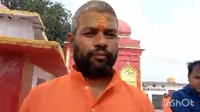 चिंता हरण मंदिर पर शिव भक्तों की उमड़ी भीड़ सुरक्षा व्यवस्था व साफ-सफाई व्यवस्था, प्रशासन से मंदिर के महंत ने उठाई मांग