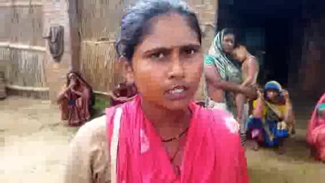 देशी फर्राटा पंखा के करंट की चपेट में आई महिला,डाक्टर ने किया मृत घोषित
थाना संग्रामगढ़ पुलिस ने शव पीएम को भेजा