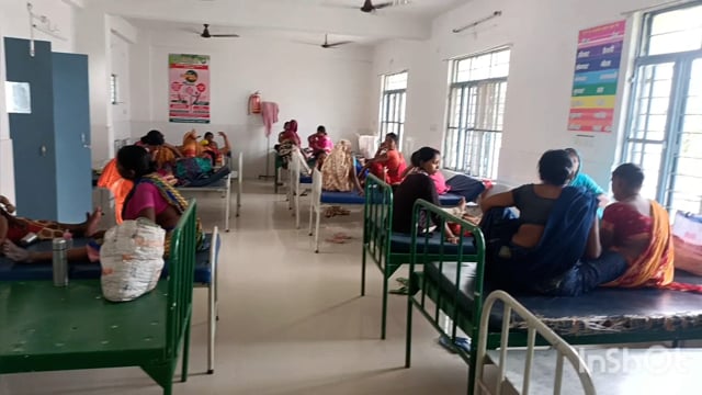 सूरजगढ़ा-स्था0सामु0 स्वा0 केंद्र सूरजगढ़ा में आज परिवार नियोजन कार्यक्रम के तहत 10 महिलाओं का किया गया बंध्याकरण ऑपरेशन 