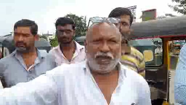 ऑटो युनियन संघटनेचे कॅबिनेट मंत्री संजय बनसोडे यांना निवेदन,नरेंद्र उजेडकर यांची माहिती