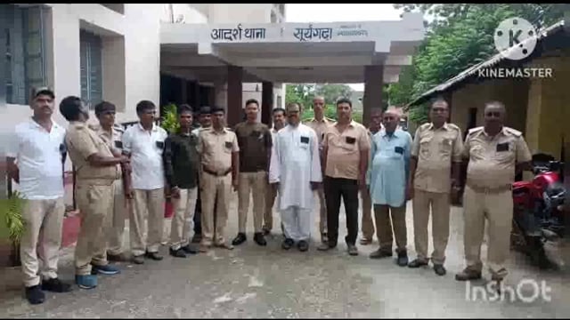 सूरजगढ़-चौकीदार दफादार के हित के विरुद्ध  सरकार के आदेश का काला बिल्ला लगाकर किया  गया विरोध 