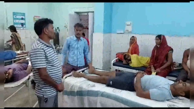 लखीसराय जिले के माणिकपुर थाना क्षेत्र के भवानीपुर गांव में जमीनी विवाद के दौरान जमकर मारपीट में 10 लोग घायल