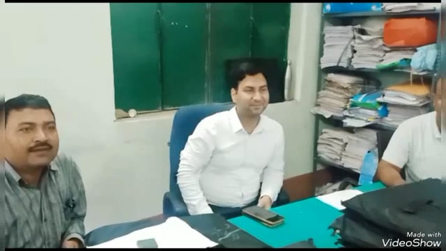 जाति आधारित गणना के लिए प्रगणक और पर्यवेक्षकों के बीच किया गया सामग्री का  का  वितरण