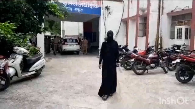 निकाह के 2 महीने बाद कागज के टुकड़े पर तलाक लिखकर दे दिया तलाक पीड़िता पहुंची एसएसपी कार्यालय