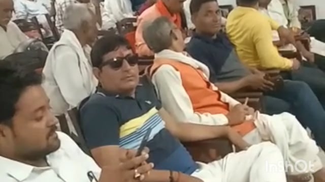 ब्लॉक रुपईडीह के उचित दर विक्रेताओं की बैठक सदर तहसील के सभागार में कर फाइलेरिया उन्मूलन के लिए मांगा गया सहयोग