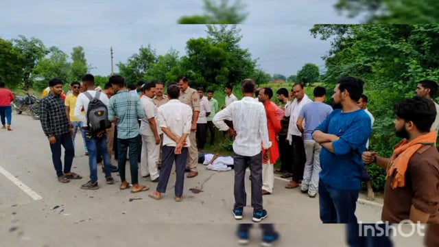 टाटा मैक्स बाइक सवार युवक को रौंदा हुई दर्दनाक मौत