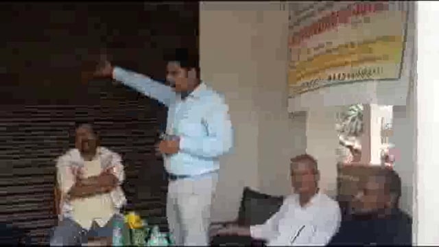 सिगहाचंदा में ग्रामोदय कीर्ति उत्पादक कंपनी लिमिटेड  सीओ किसानों के साथ की बैठक