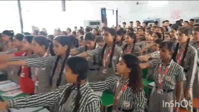 सुरीर कोतवाली पुलिस ने मिशन शक्ति के तहत छात्र-छात्राओं को दिलाई शपथ किया जागरूक