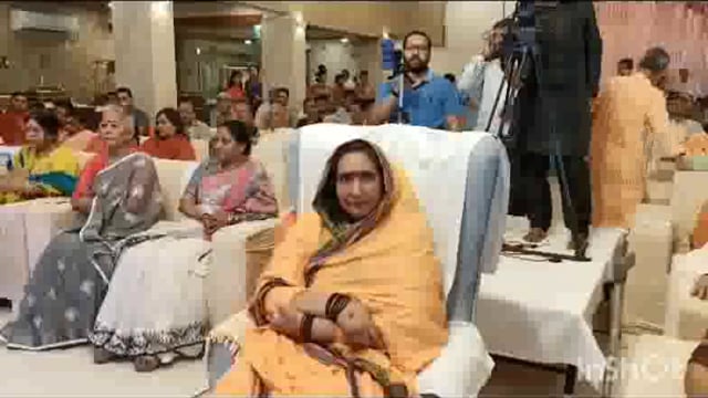 वात्सल्य ग्राम में स्वर्गीय भानु प्रसाद शुक्ल की जयंती धूमधाम से मनाई गई