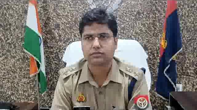 बलरामपुर: गाड़ियों में तोड़फोड़ करने वाले सनकी पुलिस कर्मी को एसपी ने किया निलंबित सुनें क्या कहते हैं एसपी।