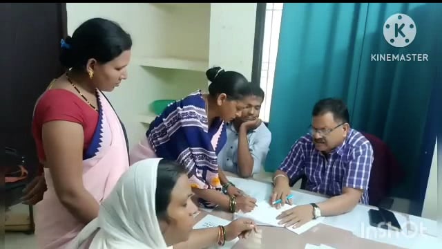 सूरजगढ़ा प्रखंड के सभी आशा कार्यकर्ता एवं फैसिलिटेटर के द्वारा अपनी 9 सूत्री मांगों को लेकर किए अनिश्चितकालीन  हड़ताल 