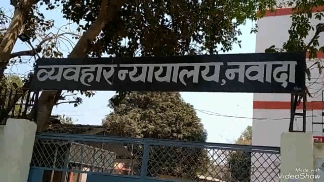 पुलिस ने 351 लीटर महुआ शराब के साथ एक कार को किया जप्त धंधेबाज को किया गिरफ्तार भेजा न्यायालय