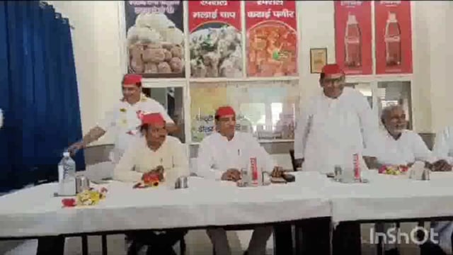 जिला अध्यक्ष की अध्यक्षता में समाजवादी पार्टी ने किया जन चौपाल का आयोजन