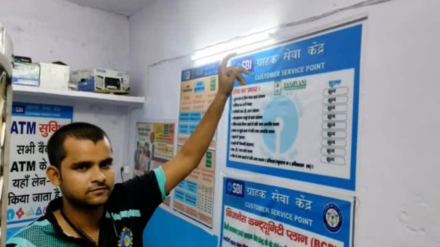 आपरेशन त्रिनेत्र के तहत जनिकौरा चौराहे में 2 CCTV कैमरें लगवाने पर थाना त्रिलोकपुर पुलिस द्वारा सम्मानित किया गया