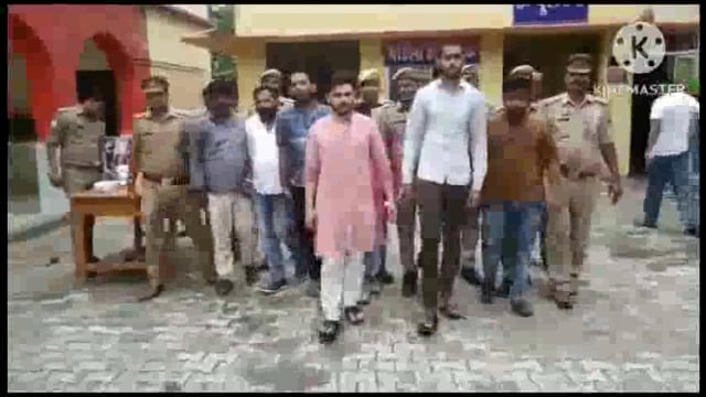 थाना सरायमीर कूटरचित कागजात एवं 05.50 लाख रूपये से 07 अभियुक्त को पुलिस ने किया गिरफ्तार