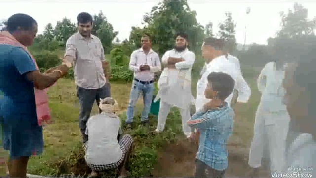 सिरदला प्रखंड के कलौंदा में मनरेगा योजना के तहत पौधारोपण कार्य का किया गया शुभारंभ