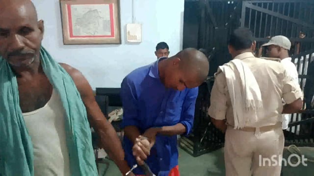 सूरजगढ़ पुलिस के द्वारा नवाबगंज गांव से 2 एनबीडब्ल्यू वारंटी को गिरफ्तार कर भेजा गया लखीसराय।