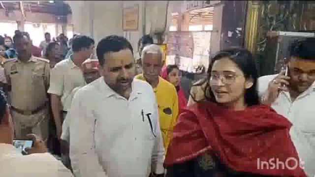 गोवर्धन एसडीएम ने किया मानसी गंगा मंदिर वह घाटों का निरीक्षण रिसीवर को दिए दिशा निर्देश