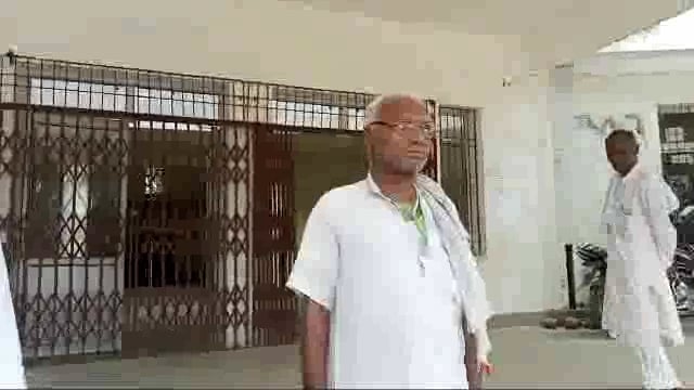 अमरपुर प्रखंड मुख्यालय परिसर से अज्ञात चोरों ने बाइक की चोरी कर हुआ फरार