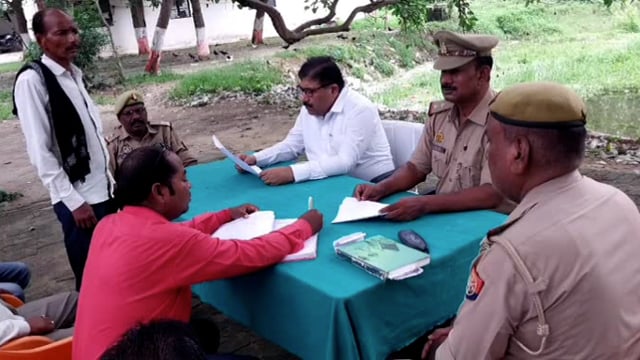 थाना त्रिलोकपुर में थाना समाधान दिवस का हुआ आयोजन तीन पत्रावली में से दो का हुआ सफल निस्तारण