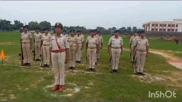 लखीसराय जिले के गांधी मैदान परिसर में जिलाधिकारी एवं पुलिस अधीक्षक में स्वतंत्रता दिवस के पूर्व किया पूर्वाभ्यास